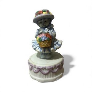 The San Francisco music box Company 1990 cat hat flowers‎ dress works 5.5”